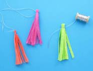 Pom pom flower &amp; tassel garland 07