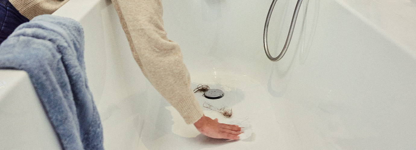Effective Bathtub Drain Hair Removal Methods Using High-Pressure