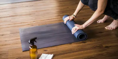 Make your own all-natural, homemade yoga mat cleaner